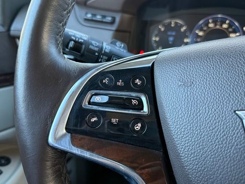 Used 2015 Cadillac Escalade ESV Premium image 42