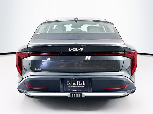 Used 2025 Kia K4 LXS image 7