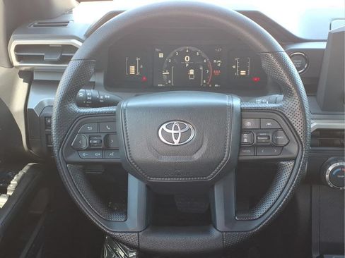 Used 2026 Toyota Tacoma SR5 AWD/4WD image 21