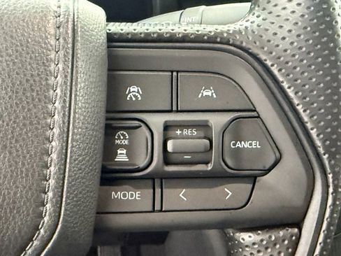 Used 2025 Toyota Tacoma SR5 image 12