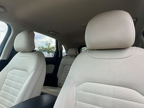Used 2019 Ford Edge SEL w/ Convenience Package AWD/4WD image 11