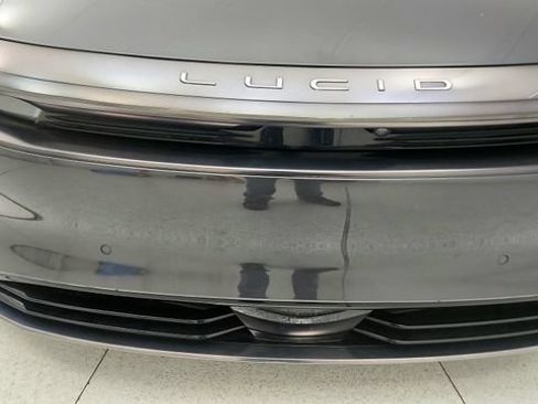 Used 2025 Lucid Air Touring AWD/4WD image 23
