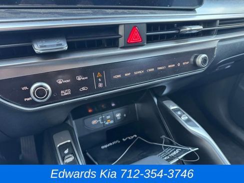 New 2025 Kia Sorento EX w/ Panoramic Sunroof Package image 26