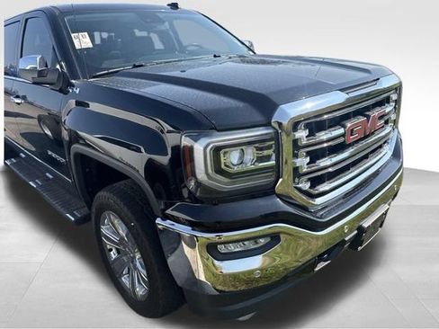 Used 2018 GMC Sierra 1500 SLT AWD/4WD image 8