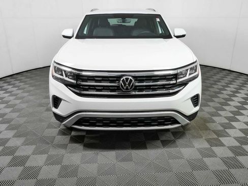Certified 2023 Volkswagen Atlas Cross Sport SE FWD image 33
