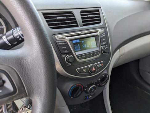 Used 2017 Hyundai Accent Value Edition image 27