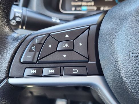 Used 2024 Nissan Leaf S FWD image 21