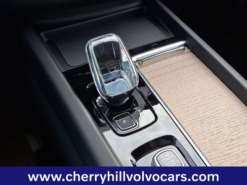 New 2026 Volvo XC60 B5 Plus w/ Protection Package Premier image 9