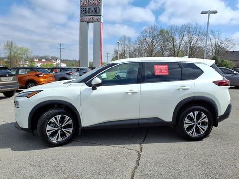 Certified 2021 Nissan Rogue SV image 18