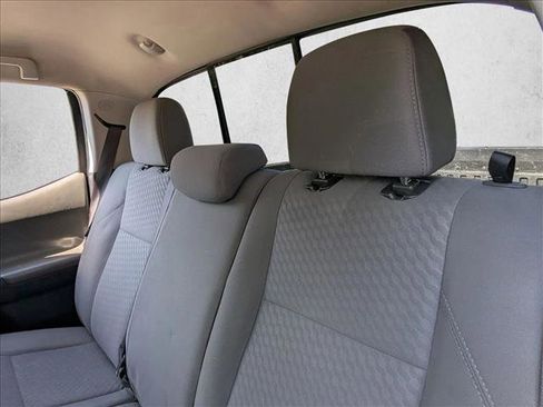 Used 2022 Toyota Tacoma SR5 image 19