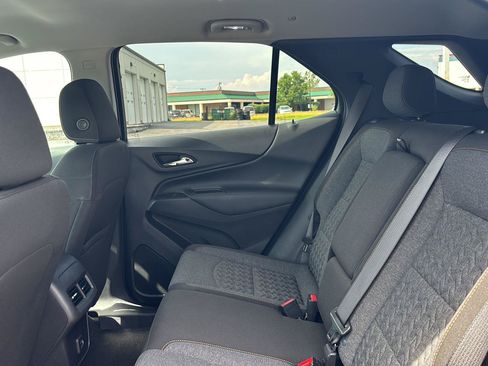 Used 2023 Chevrolet Equinox LT AWD/4WD image 31