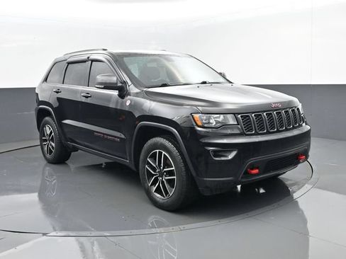 Used 2020 Jeep Grand Cherokee Trailhawk AWD/4WD image 3
