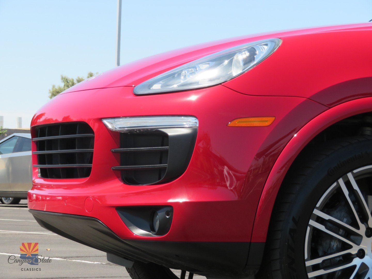 Used 2016 Porsche Cayenne w/ Premium Package AWD/4WD image 36