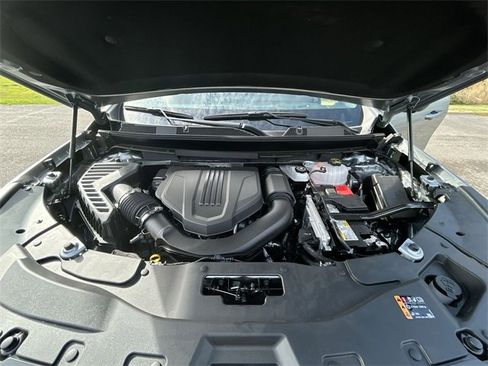 New 2025 Chevrolet Traverse LT w/ Enhanced Driving Package image 31