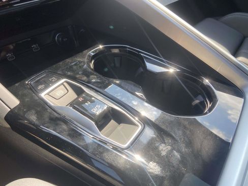 New 2025 Audi Q5 Prestige image 28