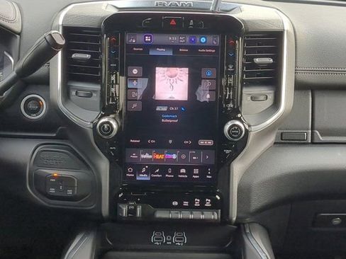 Used 2025 RAM 2500 Laramie image 18