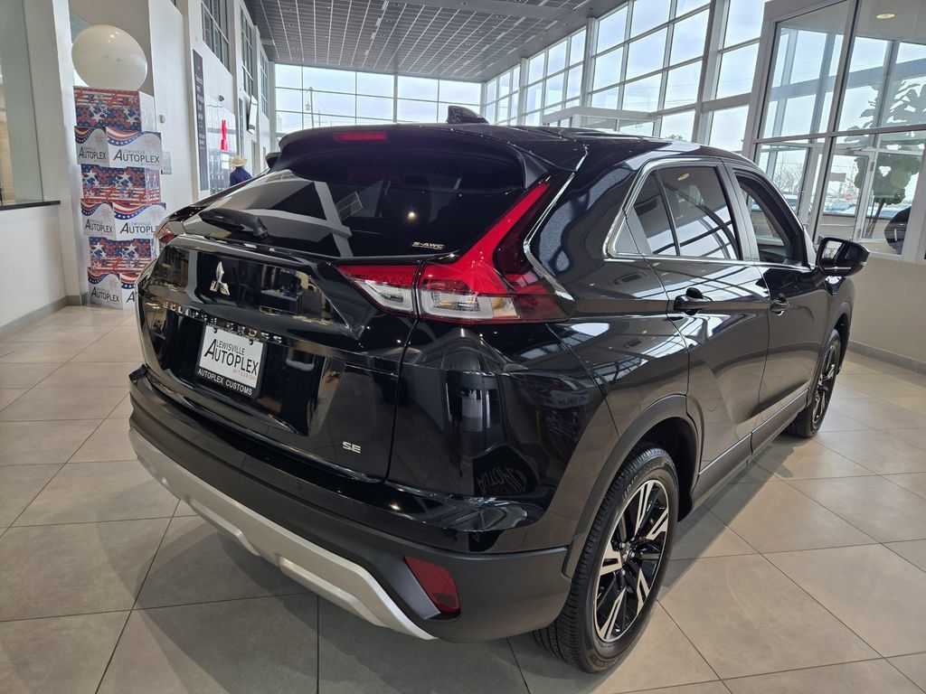 Used 2026 Mitsubishi Eclipse Cross SE AWD/4WD image 3