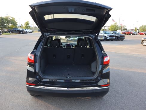 Used 2020 Chevrolet Equinox Premier AWD/4WD image 15