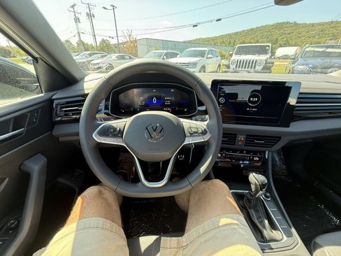 New 2025 Volkswagen Jetta Sport image 12