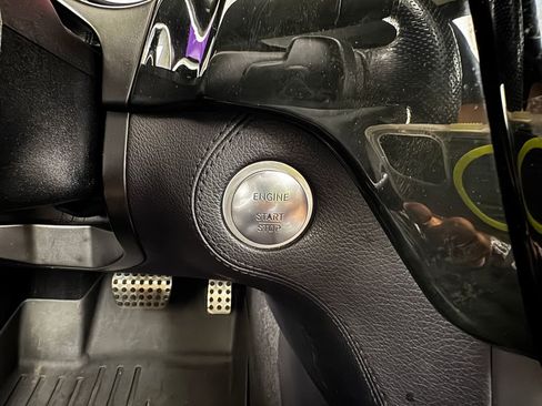 Used 2017 Mercedes-Benz GLE 43 AMG 4MATIC image 25