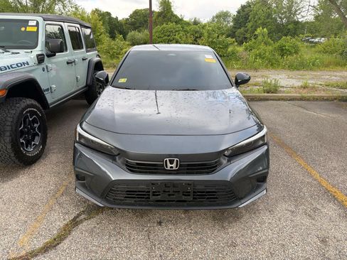 Used 2024 Honda Civic Sport image 6