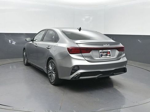 Used 2022 Kia Forte GT-Line w/ GT-Line Premium Package FWD image 3