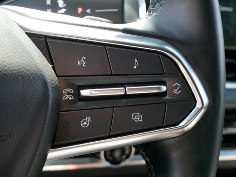 Used 2025 Chevrolet Equinox LT w/ Safety and Technology Package FWD image 25