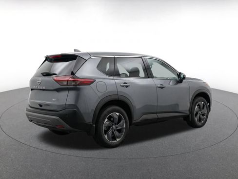 Used 2025 Nissan Rogue SV AWD/4WD image 9