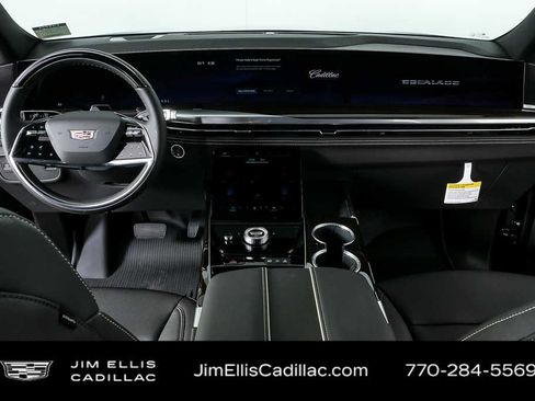 New 2026 Cadillac Escalade ESV 4WD w/ LPO, Floor Liner Package image 20