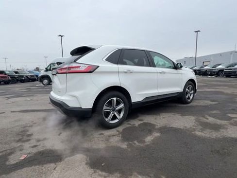 Used 2022 Ford Edge SEL w/ Convenience Package AWD/4WD image 8