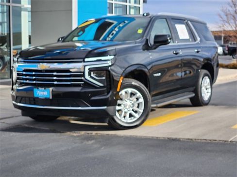 Used 2025 Chevrolet Tahoe LT image 1