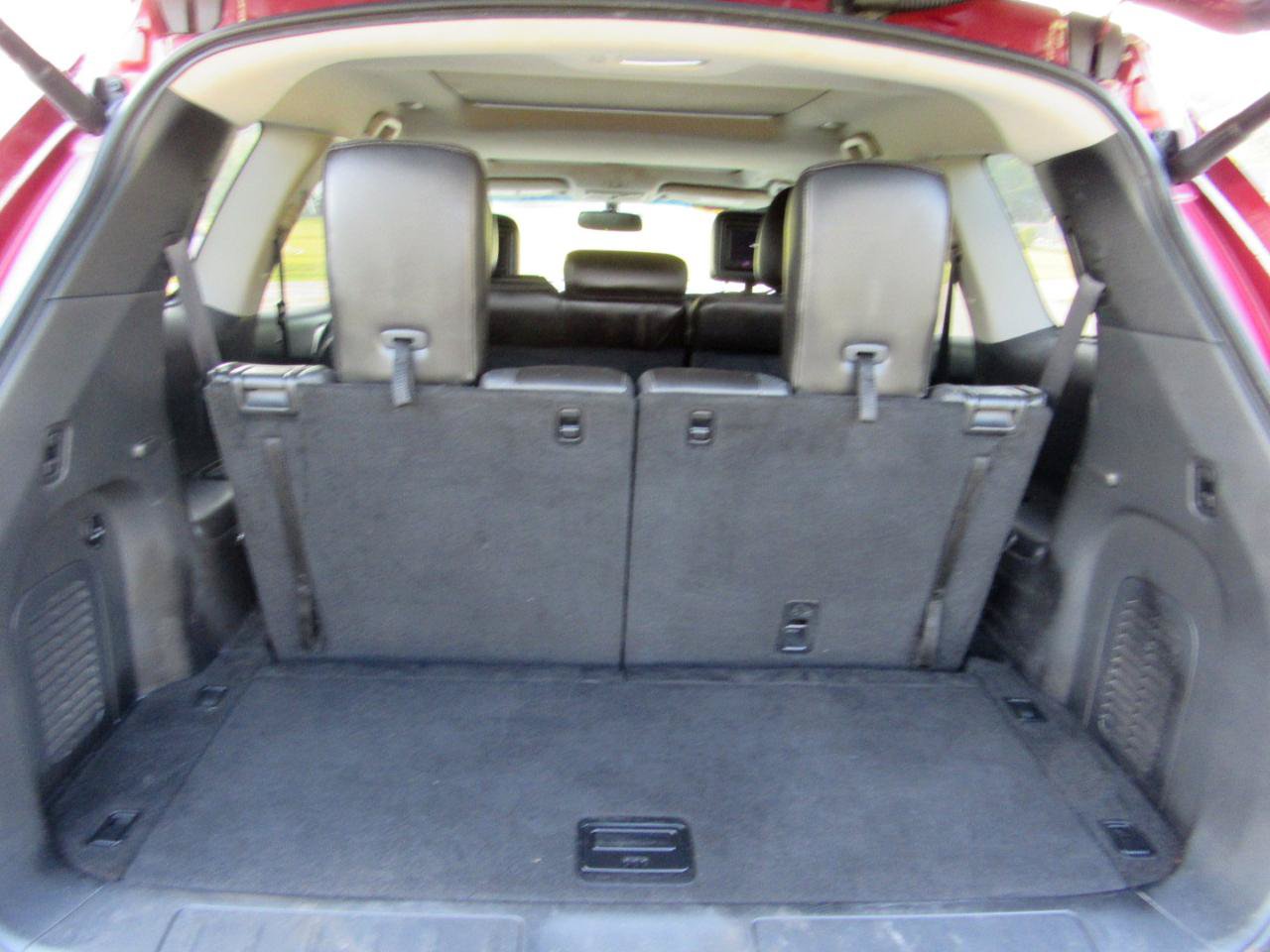 Used 2014 Nissan Pathfinder Platinum w/ Platinum Premium Package AWD/4WD image 11