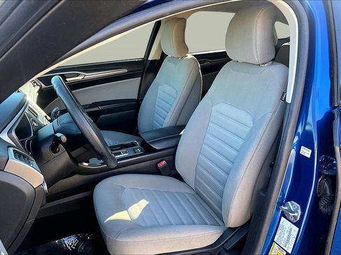 Used 2018 Ford Fusion S image 23