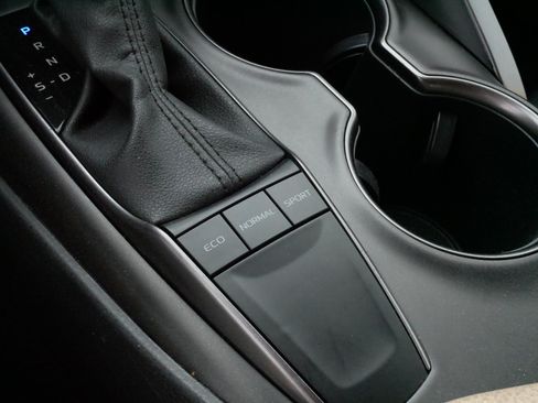 Certified 2024 Toyota Camry SE FWD image 30