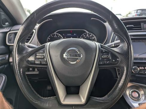 Used 2018 Nissan Maxima Platinum FWD image 28