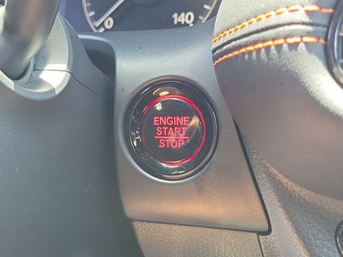 Certified 2025 Honda HR-V Sport image 29
