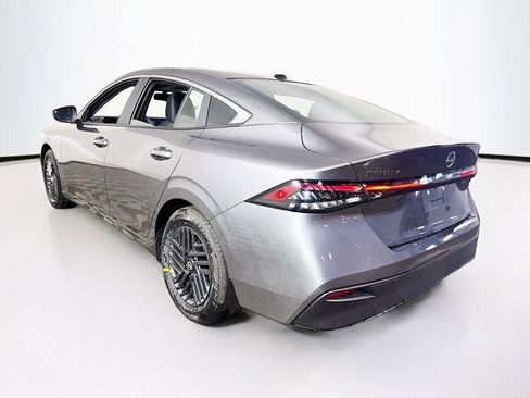 New 2026 Nissan Sentra SV FWD image 7