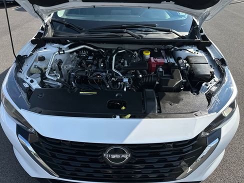 Used 2025 Nissan Sentra S FWD image 11
