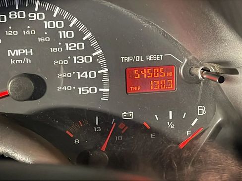 Used 2002 Chevrolet Camaro Z28 w/ SS Performance/Appearance Pkg image 12