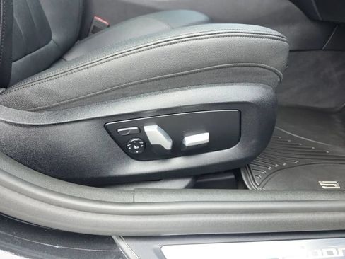 Used 2018 BMW 530i RWD image 49