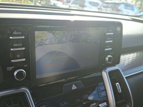 Used 2021 Kia Sorento S w/ Panoramic Sunroof Package image 17