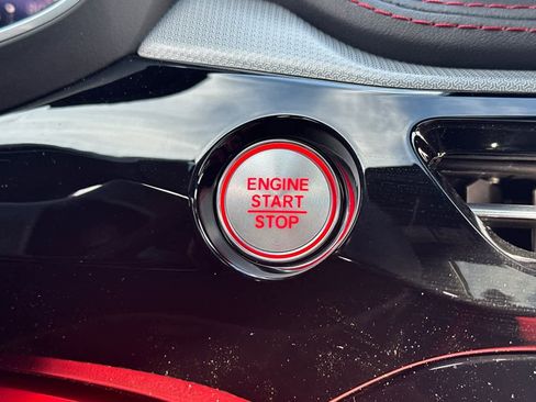 Used 2025 Acura MDX A-Spec image 21