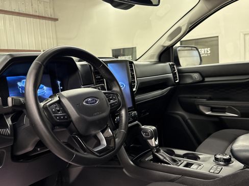 Used 2024 Ford Ranger XLT w/ Trailer Tow Package image 7