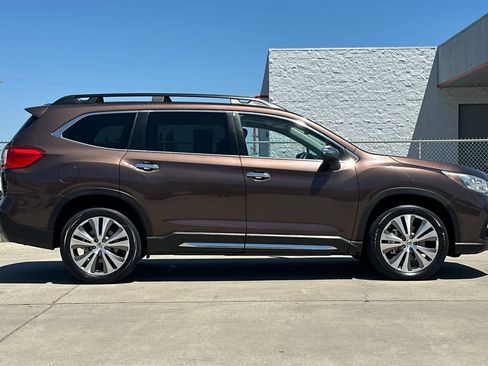 Used 2021 Subaru Ascent Touring AWD/4WD image 2