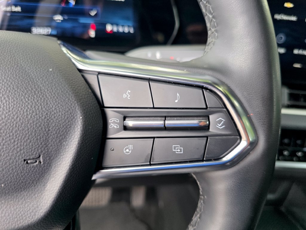 Used 2026 Chevrolet Equinox LT FWD image 23