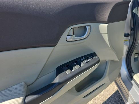 Used 2012 Honda Civic LX image 19