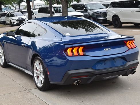 Used 2024 Ford Mustang GT Premium image 10