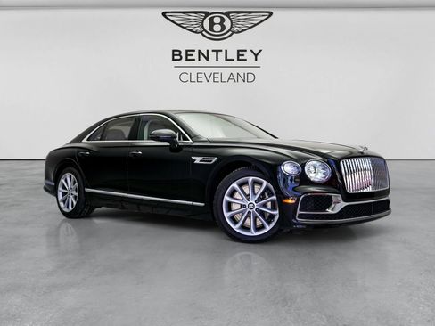 Used 2023 Bentley Flying Spur V8 AWD/4WD image 1