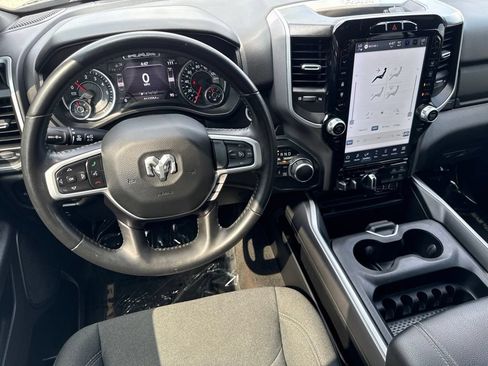 Used 2022 RAM 1500 Big Horn AWD/4WD image 35