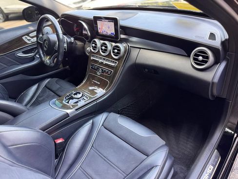 Used 2017 Mercedes-Benz C 63 AMG Sedan image 28